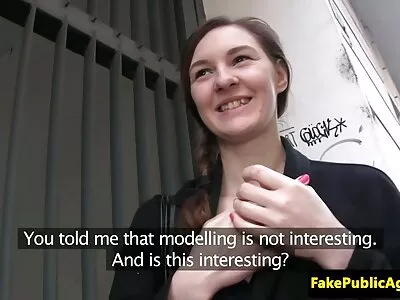 Grote tieten agente lange pornofilm meid geneukt