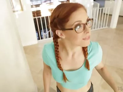 Porno Chick Phoenix Marie pornofilm orgie Butt Wang Knippert