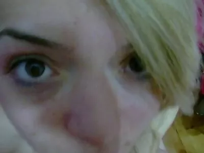 Roxy gratis porno movies neukt de spanky van de buurman