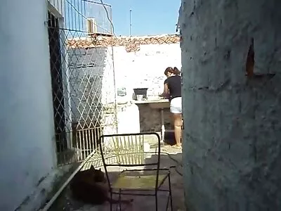 Abella Danger kreunt terwijl haar kut wordt geboord met BBC pornovidios