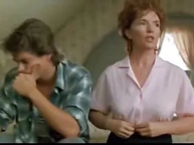 Chick met strak poesje pornofilmsgratis werd geneukt