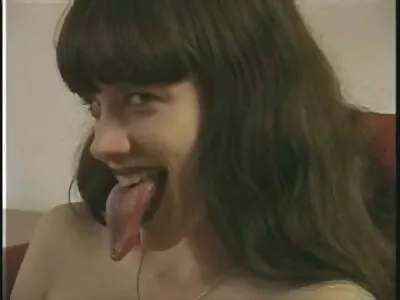 Kissa Sins en Angela White kunnen geen gratis soft porno genoeg krijgen van elkaars kutje