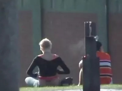 Ashley Winters opent haar benen uit pornos 3d elkaar