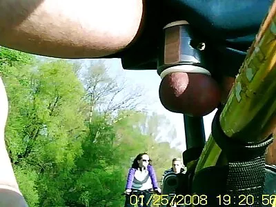 Mooie MILF Amy Brooke rocco pornofilm steekt in haar mof